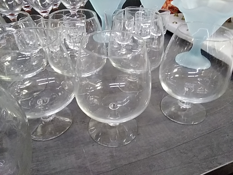 LOT DE 6 VERRES À DIGESTIF ROND