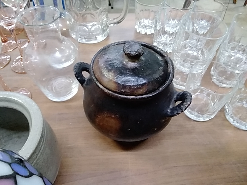 POT EN GRES ANCIEN 