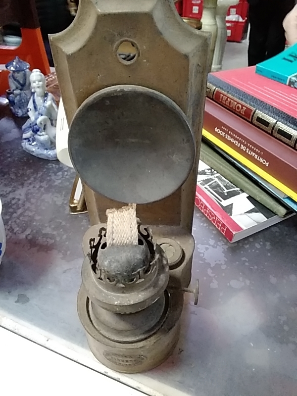 LAMPE PETROLE MURALE ANCIEN 