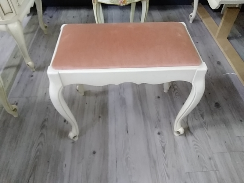 BANC PM LOUIS XV TISSUS ROSE