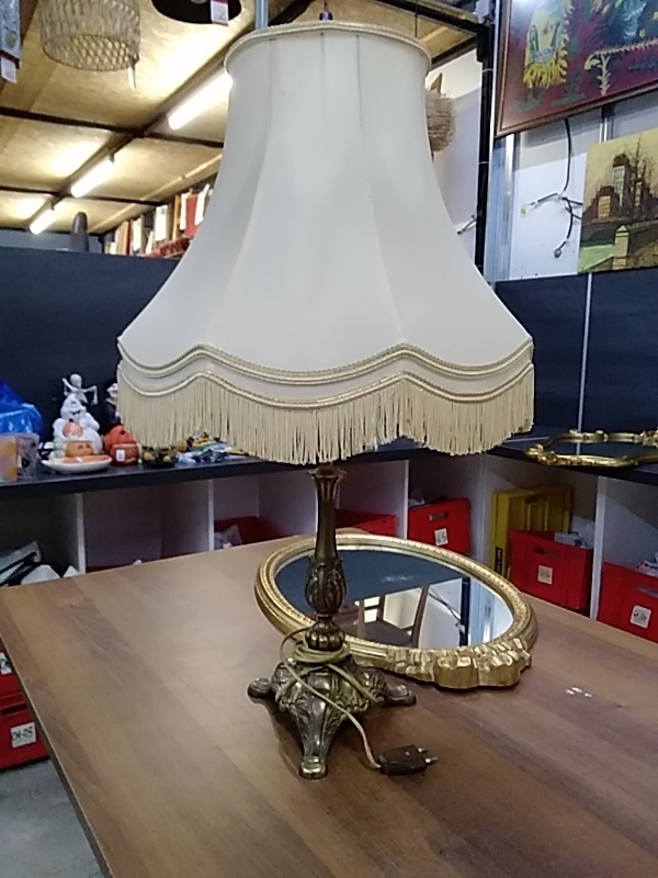 LAMPE A POSER LAITON 