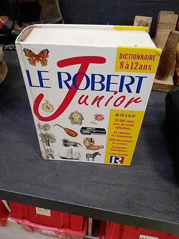 DICTIONNAIRE ROBERT JUNIOR 