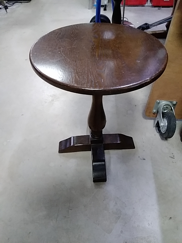 TABLE D’APPOINT RONDE