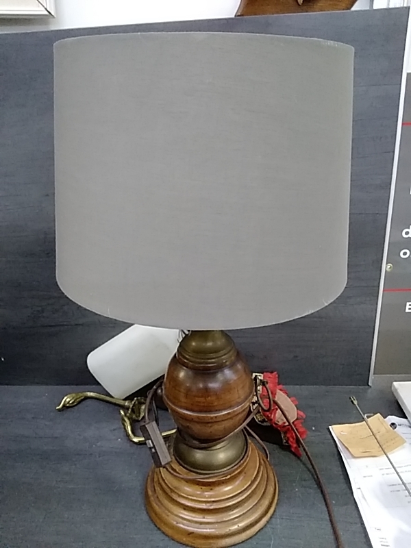 LAMPE À POSER BOIS 