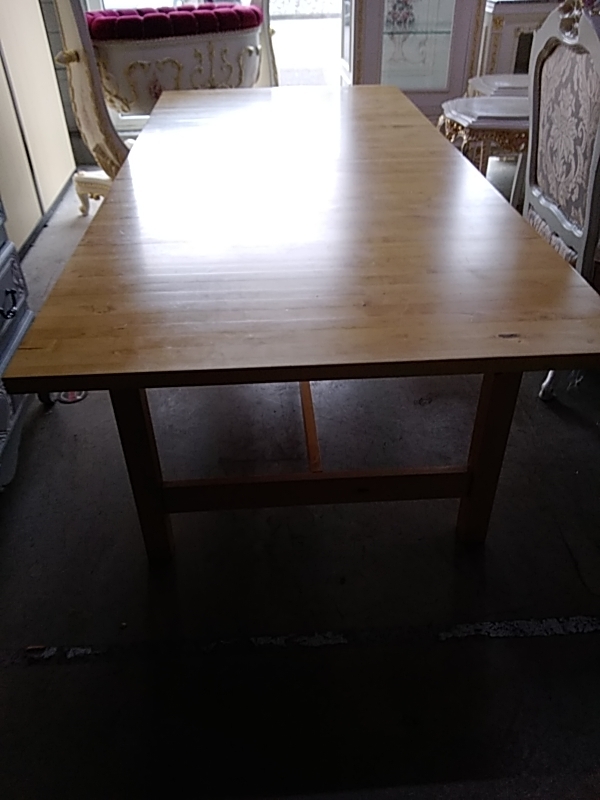TABLE PIN AVEC 1 ALLONGE 