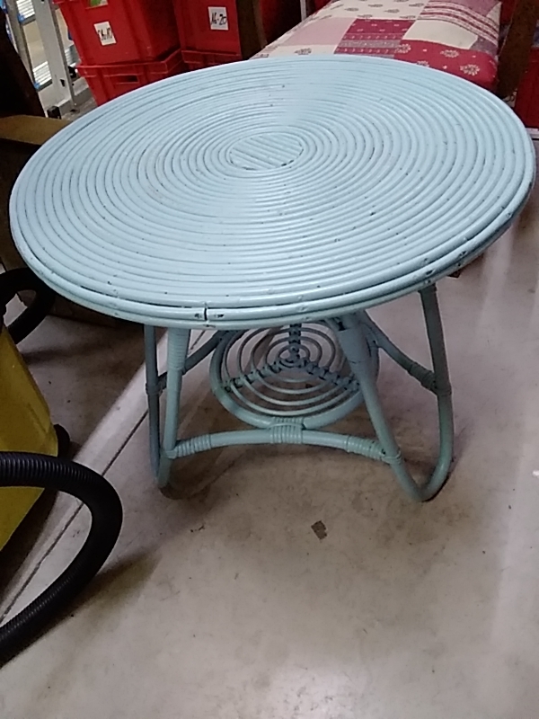 TABLE BASSE ROTIN BLEU 