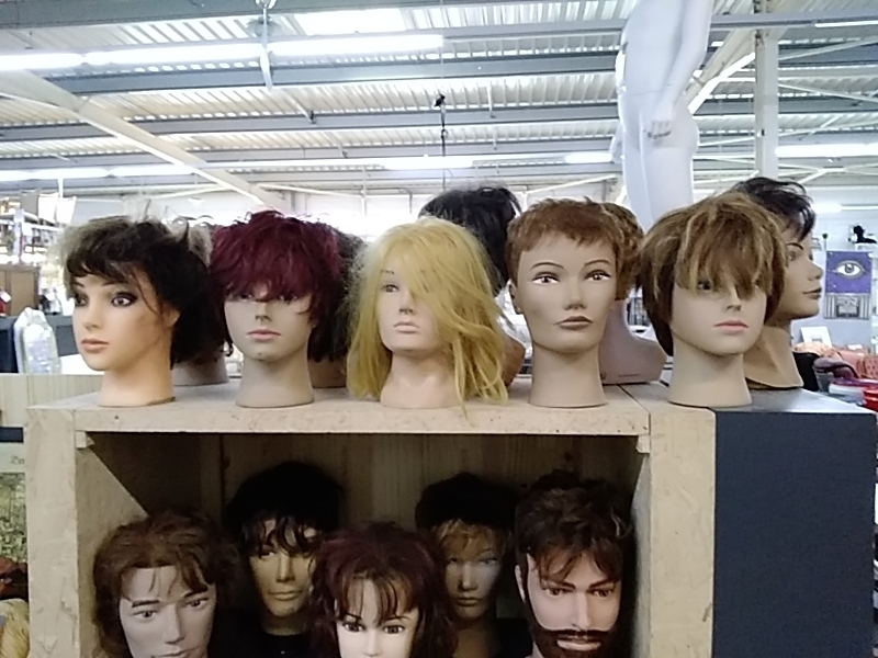TÊTE DE COIFFURE HOMME OU FEMME 