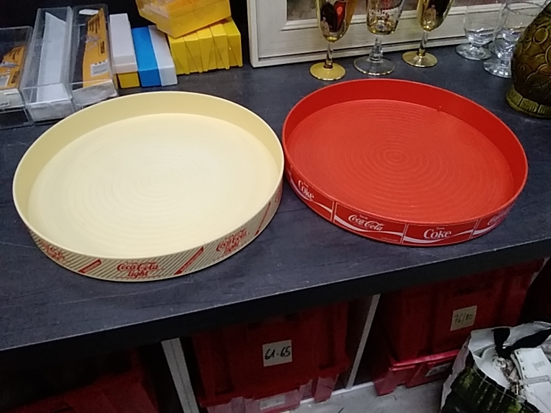 PLATEAU ROND PVC COCA COLA 