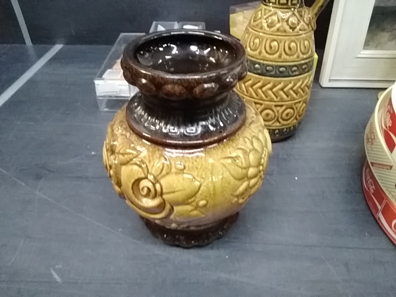 VASE GERMANY 
