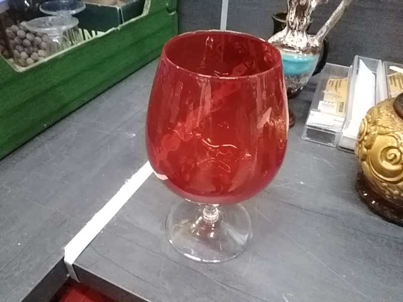 VERRE GRAND MODELE ROUGE 