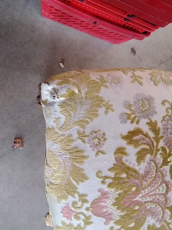 LOT DE 6 CHAISES MERISIER TISSU JAUNE DANS L’ETAT 