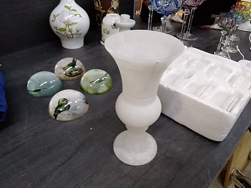 VASE ALBÂTRE DANS L’ÉTAT 