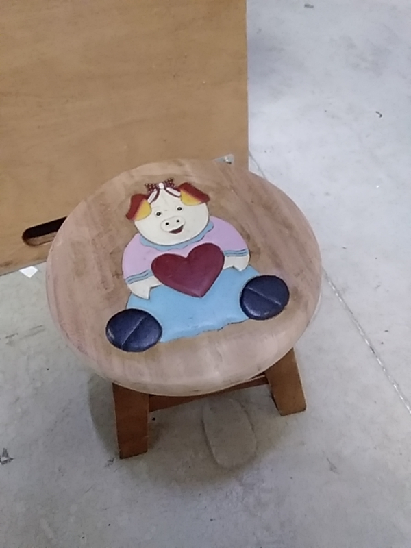 TABOURET BOIS ENFANT 
