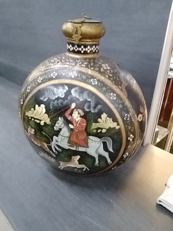 JARRE INDIENNE PEINT À LA MAIN HT 55CM