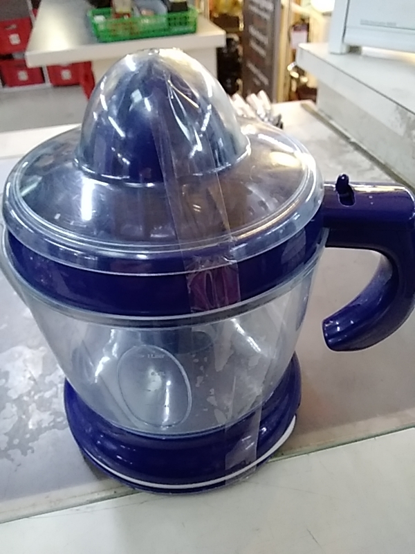 PRESSE AGRUMES ÉLECTRIQUE 