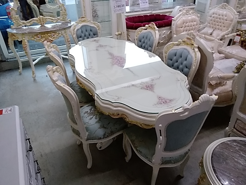 TABLE BAROQUE BEIGE DORÉE COULEUR AVEC 6 CHAISES TISSU VERT