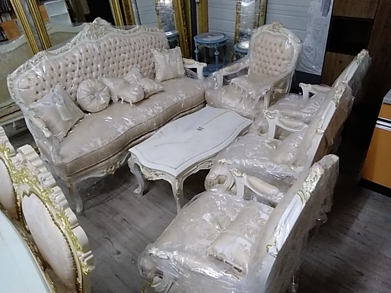 SALON BAROQUE BEIGE DORÉ 4 FAUTEUILS 1 CANAPÉ 1 TABLE 