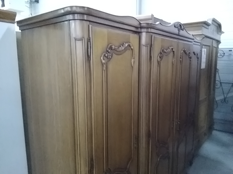 ARMOIRE 4PORTES CHÊNE 