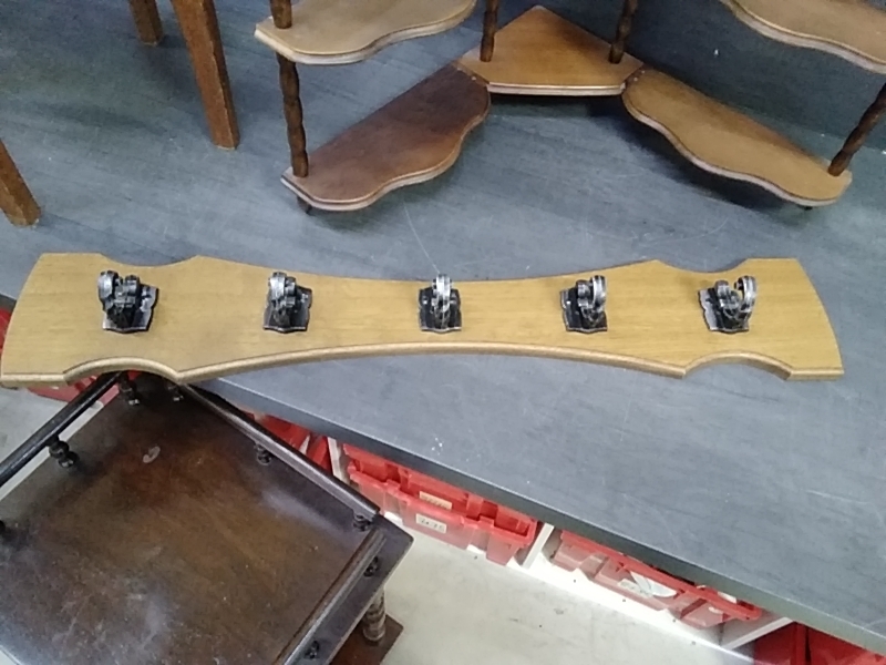 VESTIAIRE 5 CROCHETS 