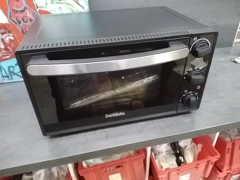 FOUR CHALEUR TOURNANTE DOMEDIA