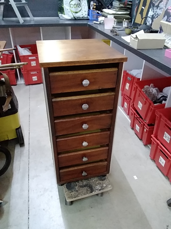 PETIT MEUBLE AVEC 6 TIROIRS ANNÉES 50