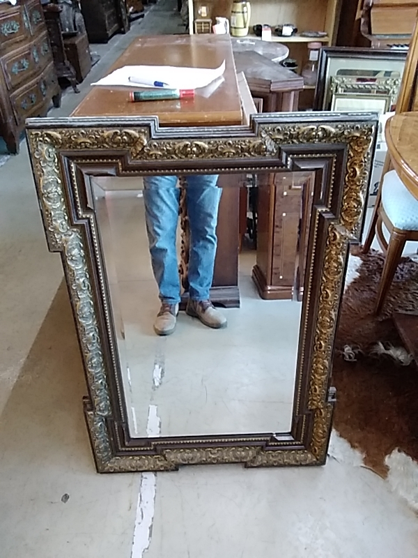 MIROIR ANCIEN BISEAUTÉ DORÉ 69 X 100 CM
