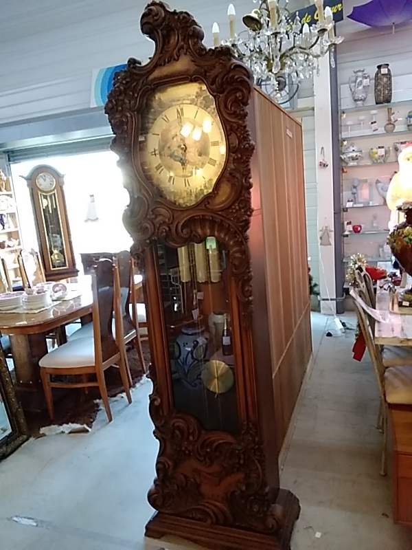 HORLOGE COMTOISE HERTZ SCULPTÉE