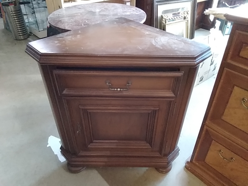MEUBLE BAS DE COIN 1 PORTE 1 TIROIR 