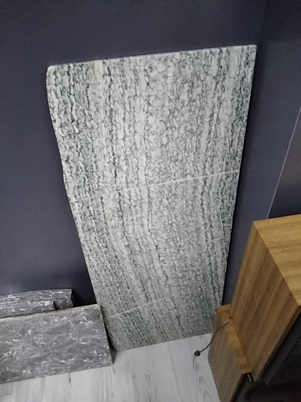 MARBRE VERT 44 X 206CM