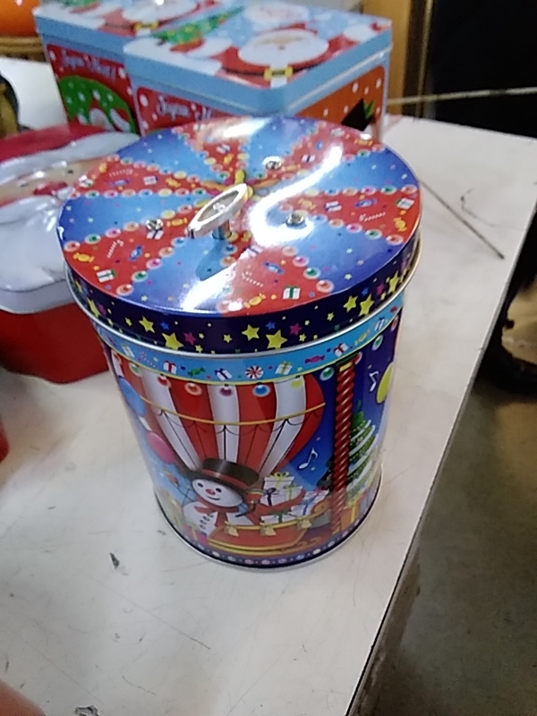 BOITE MUSICALE METAL NOËL 