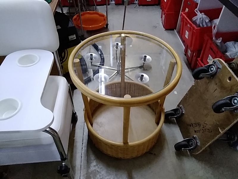 BAR SUR ROULETTES ROND BAMBOU OSIER 