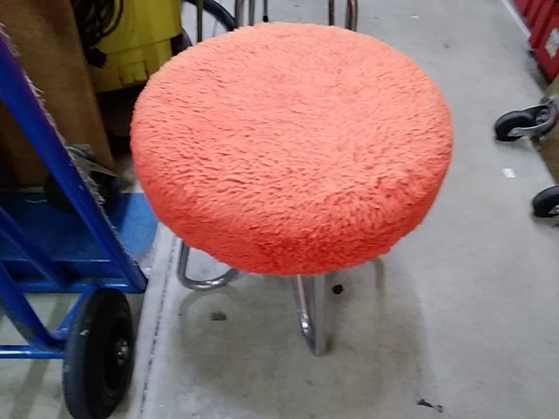 TABOURET VINTAGE MOUMOUTE ORANGE