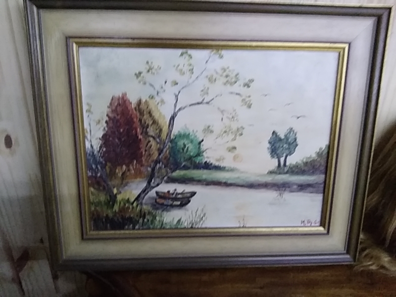 TABLEAU EAU BATEAUX SIGNÉ M TH   51 X 42CM