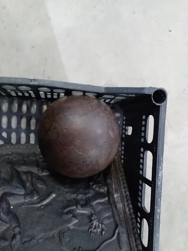 BOULE DE QUILLE EN BOIS 