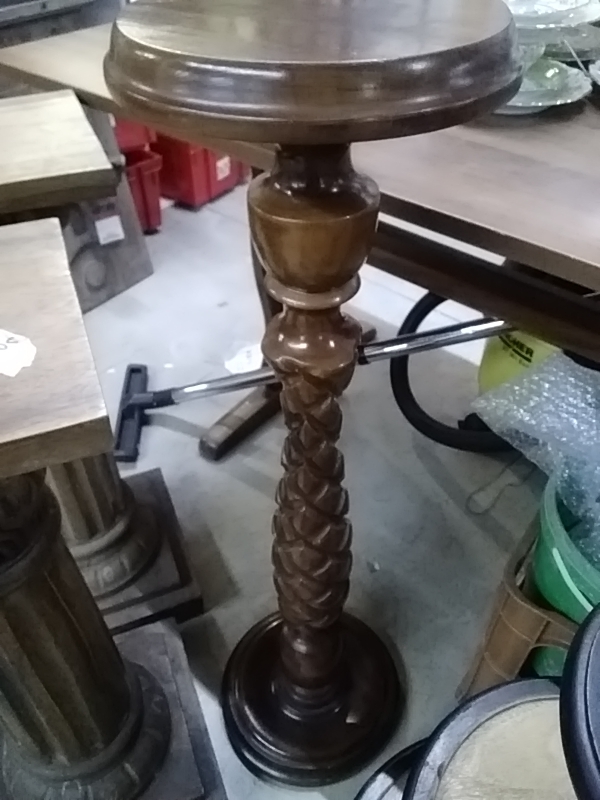 GUÉRIDON BOIS HT 72CM DECO PIN