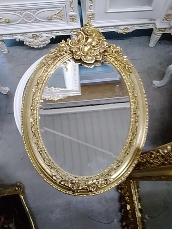 MIROIR OVALE DORÉ 95 X 64 CM