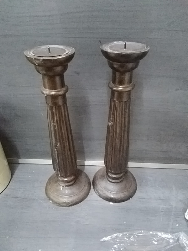 PAIRE DE BOUGEOIRS BOIS INDIA