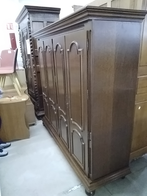 ARMOIRE CHÊNE 4PORTES