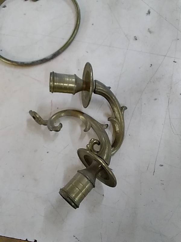 LOT 2 BOUGEOIRS LAITON DANS 