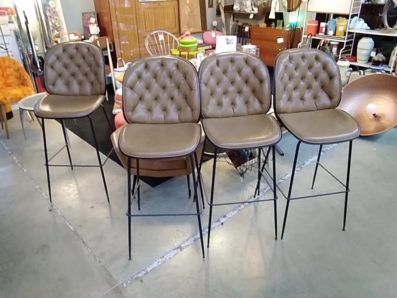 TABOURET DE BAR SIMILI BRUN 