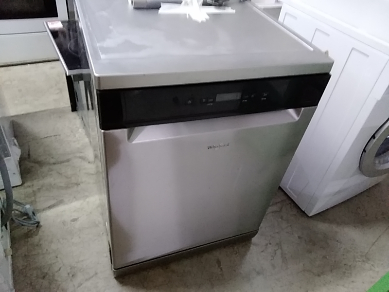 LAVE VAISSELLE WHIRLPOOL