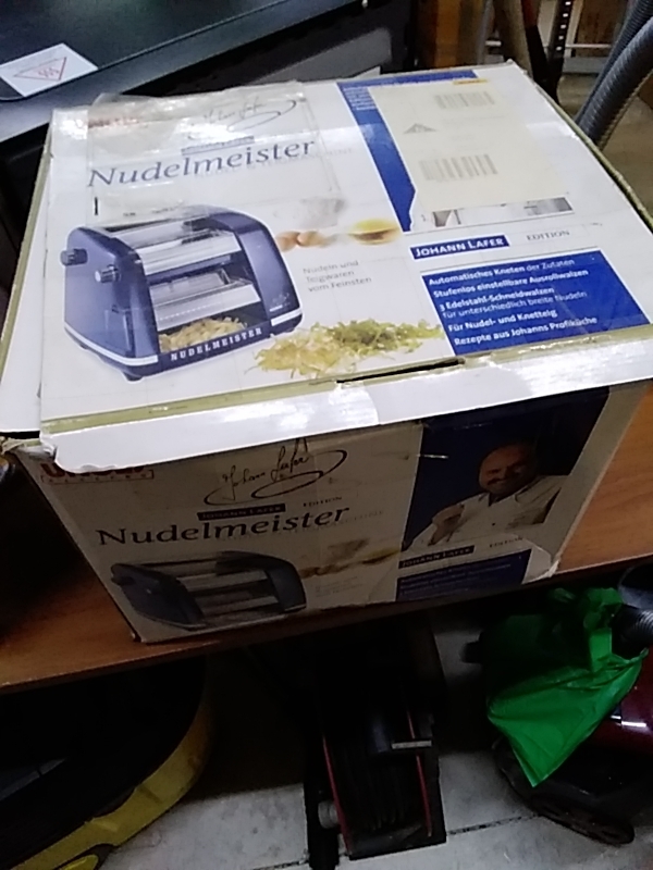 APPAREIL À PÂTES UNOLD