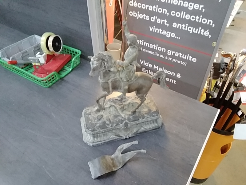 STATUE RÉGULE JEANNE D’ARC HAUTEUR 38CM