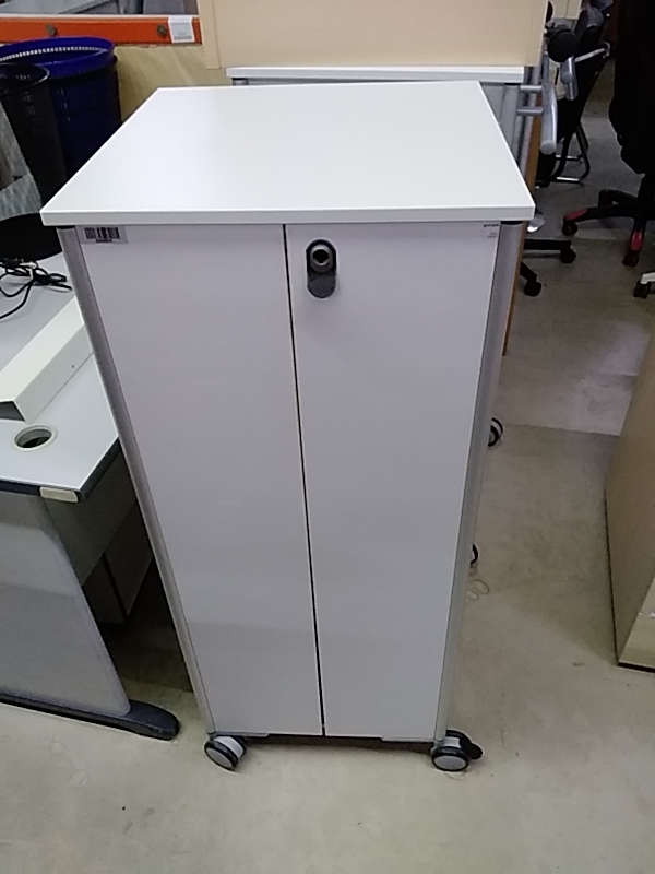 SERVANTE A ROULETTES PROFESSIONNEL AVEC CLÉ 