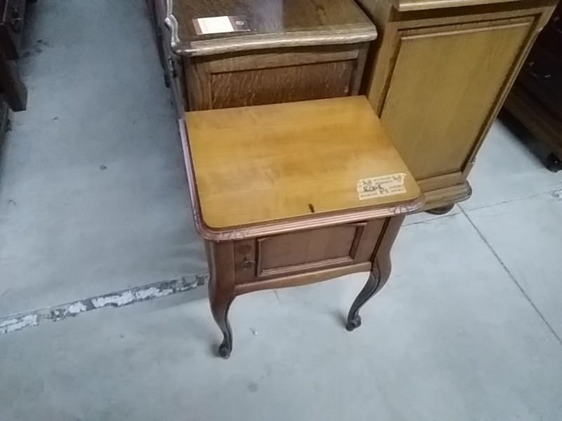 CHEVET 1 PORTE MERISIER DANS 