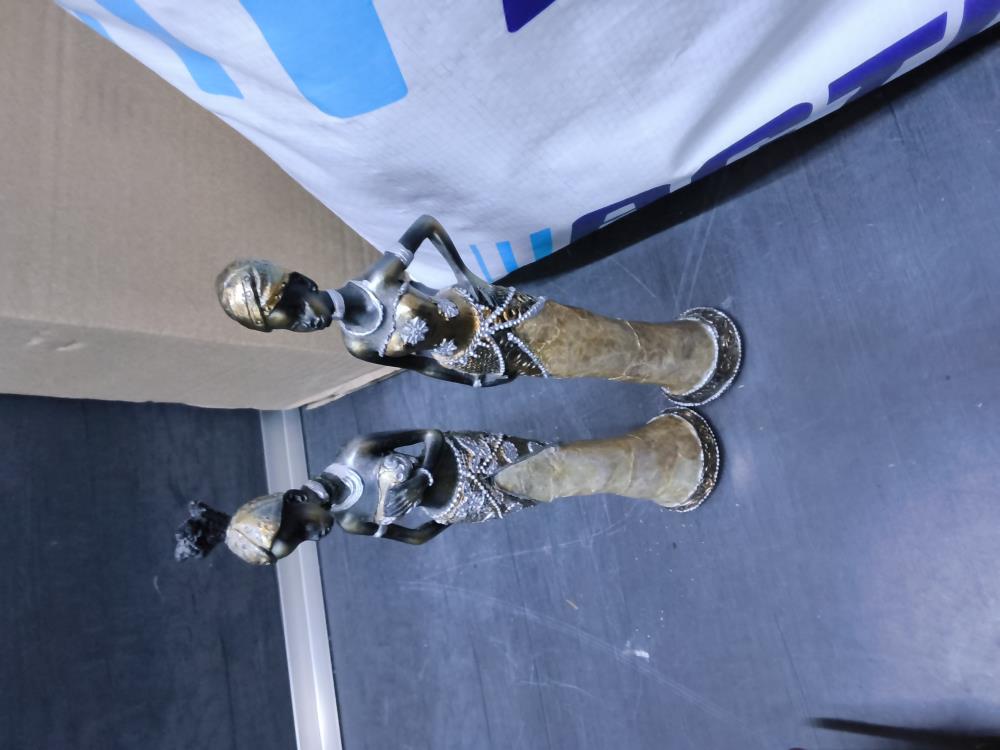 PAIRE DE STATUETTE AFRICAINE