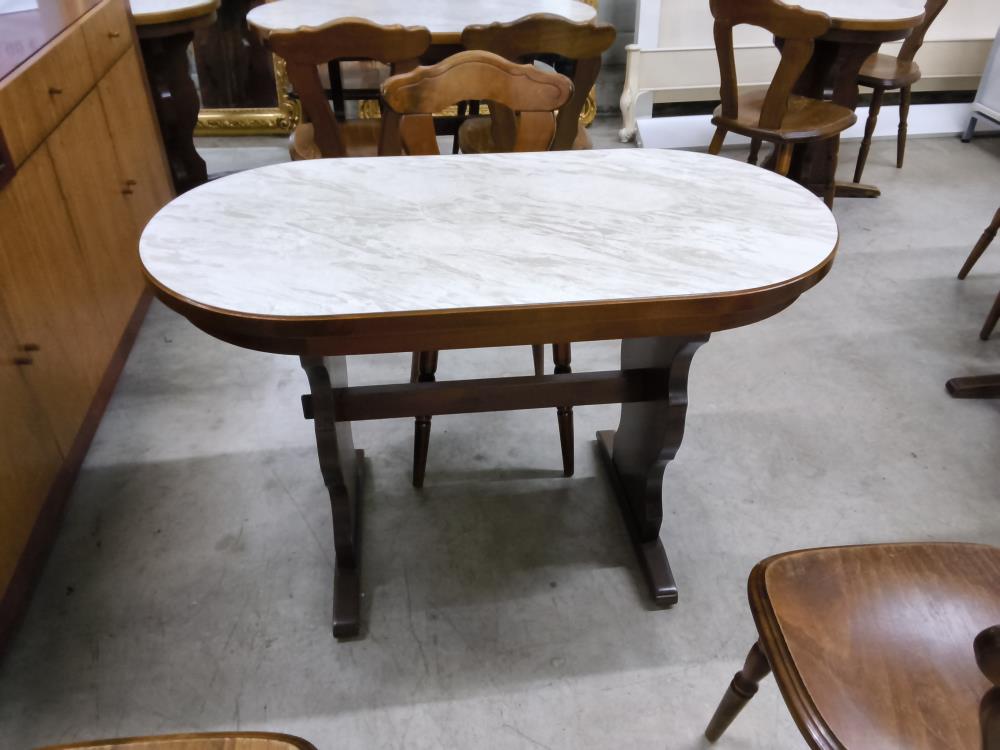 TABLE DE BISTROT OVALE FORMICA  116 X 60 CM