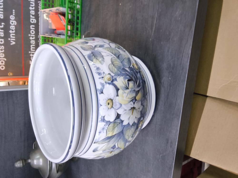 CACHE POT PEINT A LA MAIN