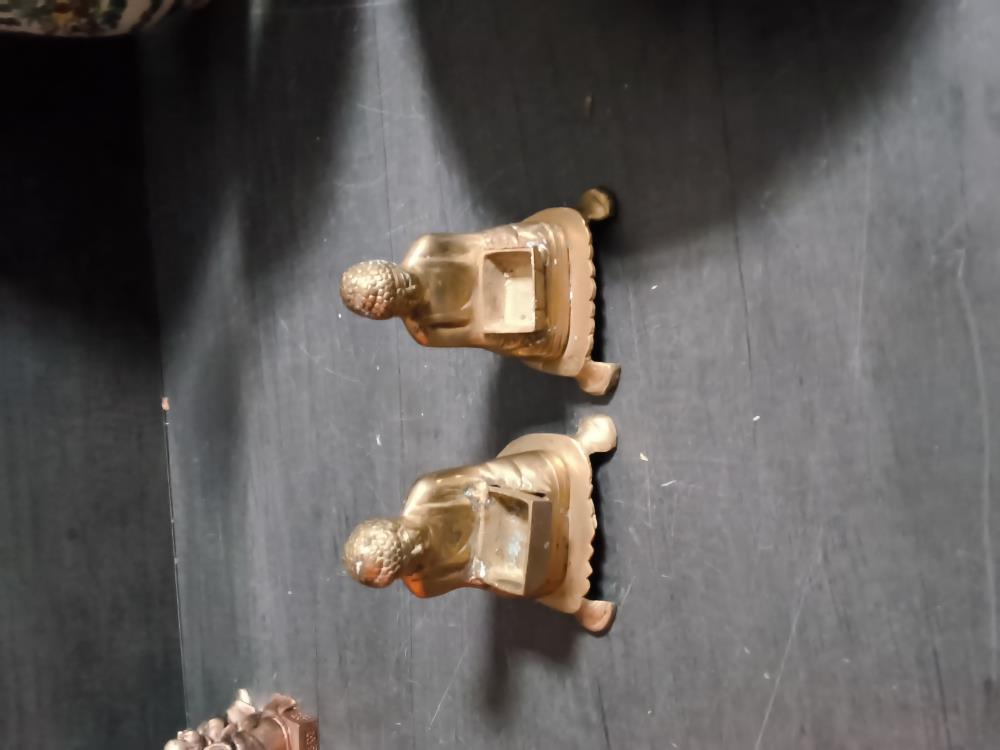 PETIT BOUDDHA LAITON 