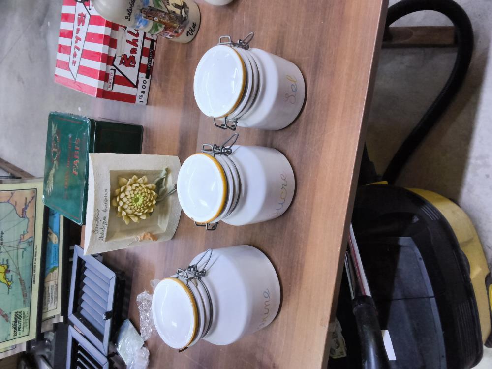 LOT DE 3 POTS FARINE SUCRE SEL 